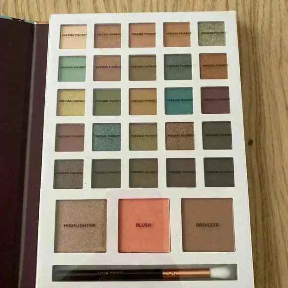 🆕Profusión Beauty Book Eye & Face Make Up🆕 - Picture 4 of 4